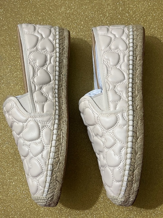 BNIB Michael Kors Hastings Heart Embroidered Espadrilles - Picture 8 of 14